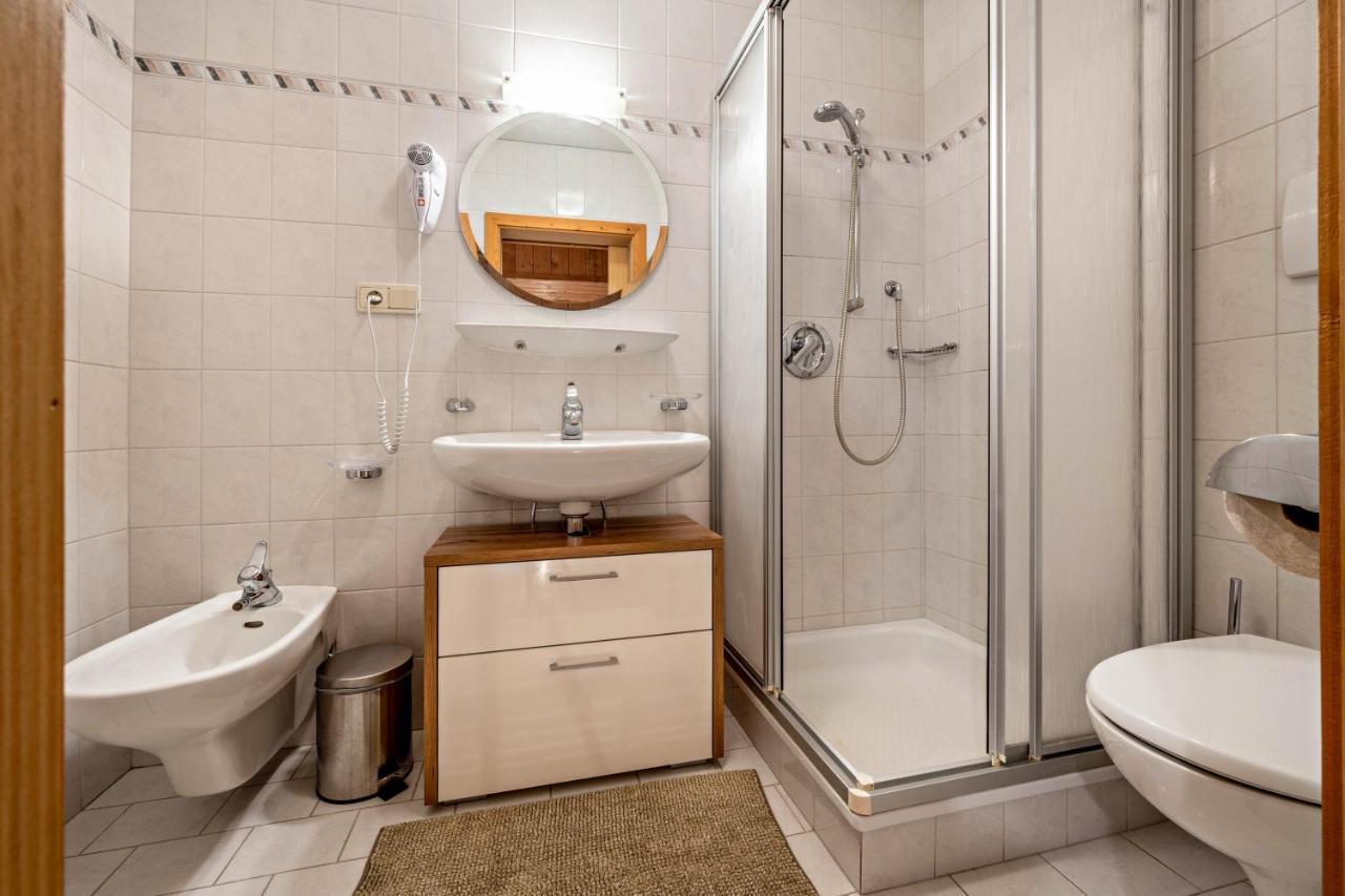 Manuel'S App Watschinger - Enzian Apartment Sexten Exterior photo